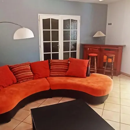 בית נופש La Dolcevillattes לאט